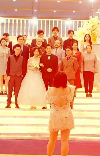 电影：淘气小亲亲