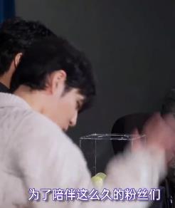 电影：不能笑的孤独粉丝见面会